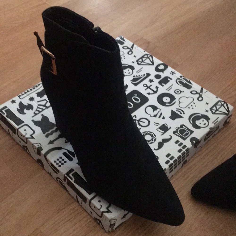 Bamboo boots